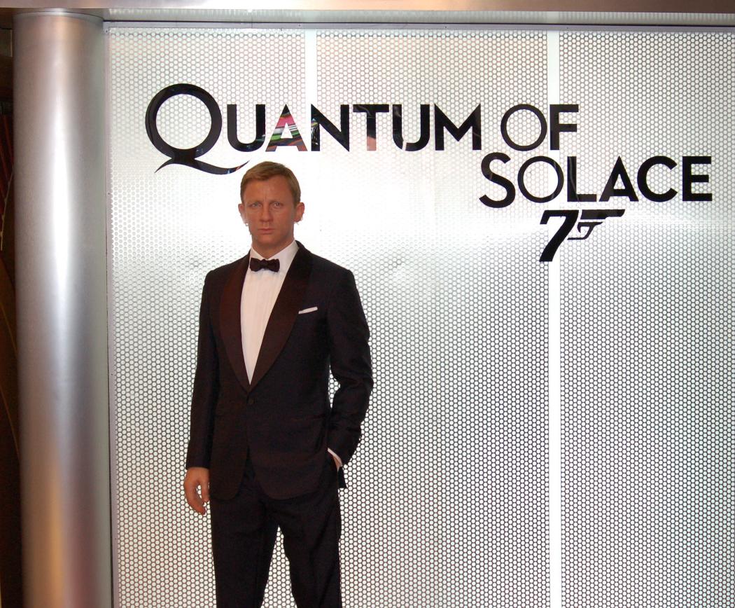 Daniel+craig+james+bond+tuxedo