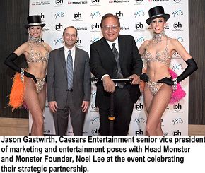 Jason Gastwirth of Caesars Entertainment with noel Lee